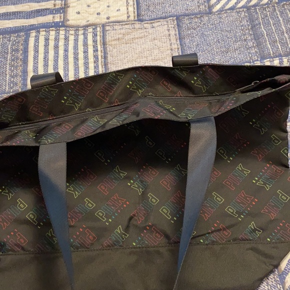Brand new Victoria secret pink zipper tote bag - Picture 5 of 5